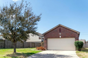 Great house in Cypress for families extended stay!
